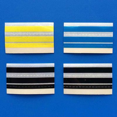 Καλή τιμή Εύκολο καθαρισμός ελαστικές αυτοκόλλητες ετικέτες για προηγούμενα μοντέλα Καλή αντοχή στην υγρασία φιλική προς τους ενήλικες on-line